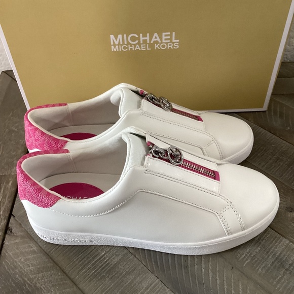 MICHAEL Michael Kors Women's Keaton Zip Slip-On Sneakers, size 5.5 - Picture 1 of 11
